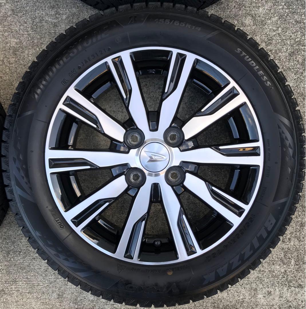 【送料無料】希少美品バリ山 ダイハツ純正14インチスタッドレス155/65R14