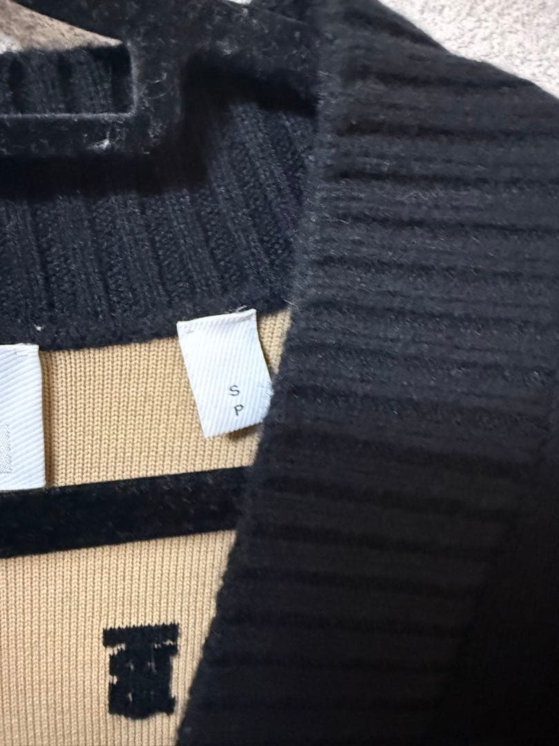 BURBERRY ブラック カーディガン S
