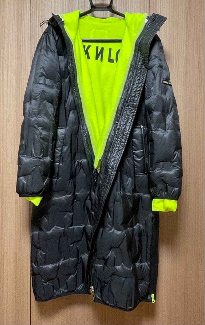 メンズウェア MARK&LONA M* Embossed Down Coat