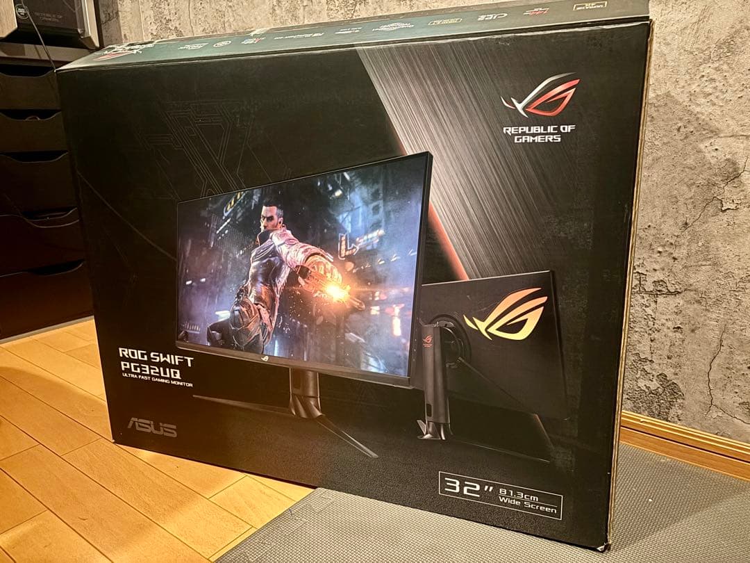 ASUS ROG Swift PG32UQ + エルゴトロンLXモニターアーム