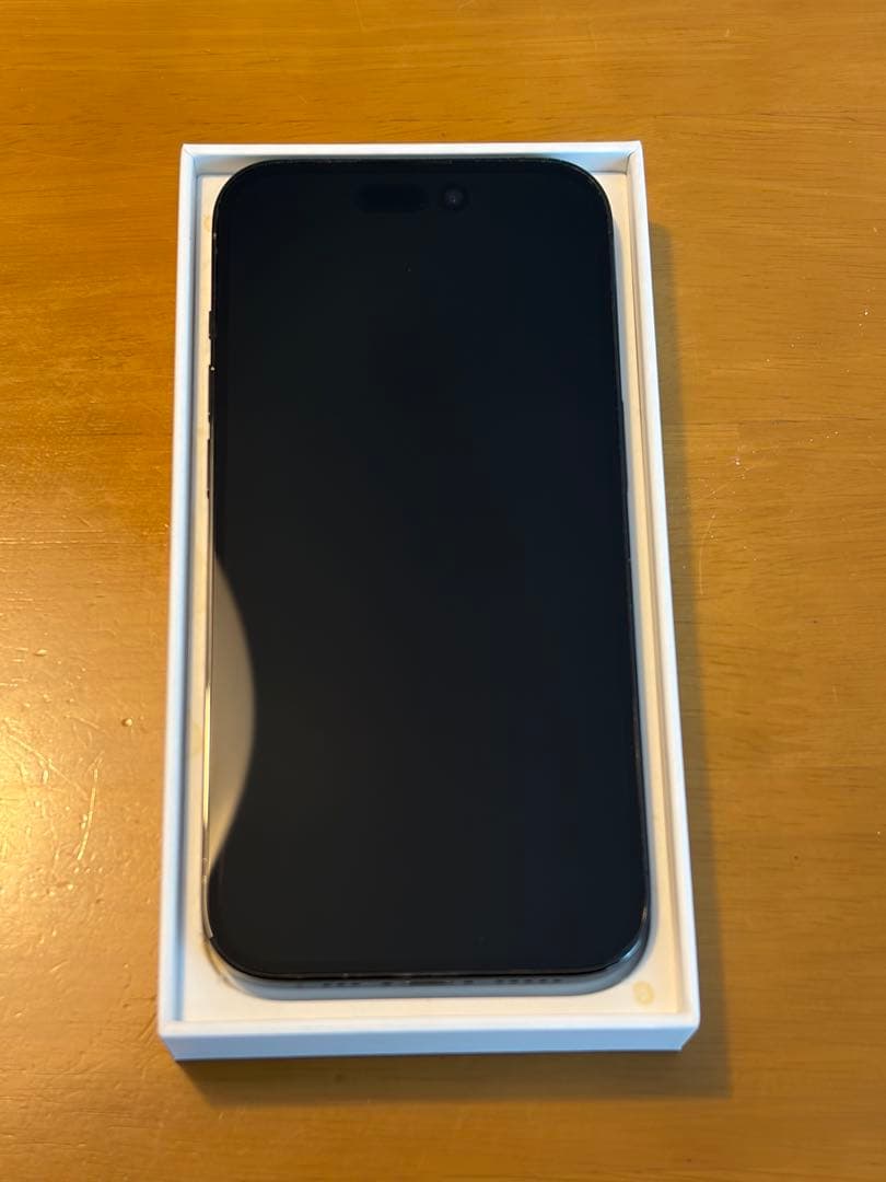 【美品】iPhone 14 Pro 128GB SIMフリー 箱・純正ケーブル付