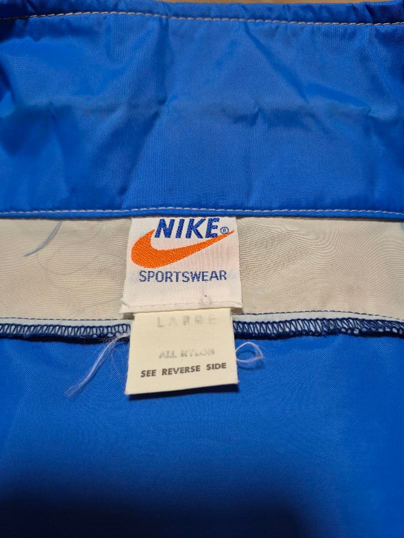 ヴィンテージ　ナイキ　ナイロンジャケット　オレンジタグ　70s　バックプリント