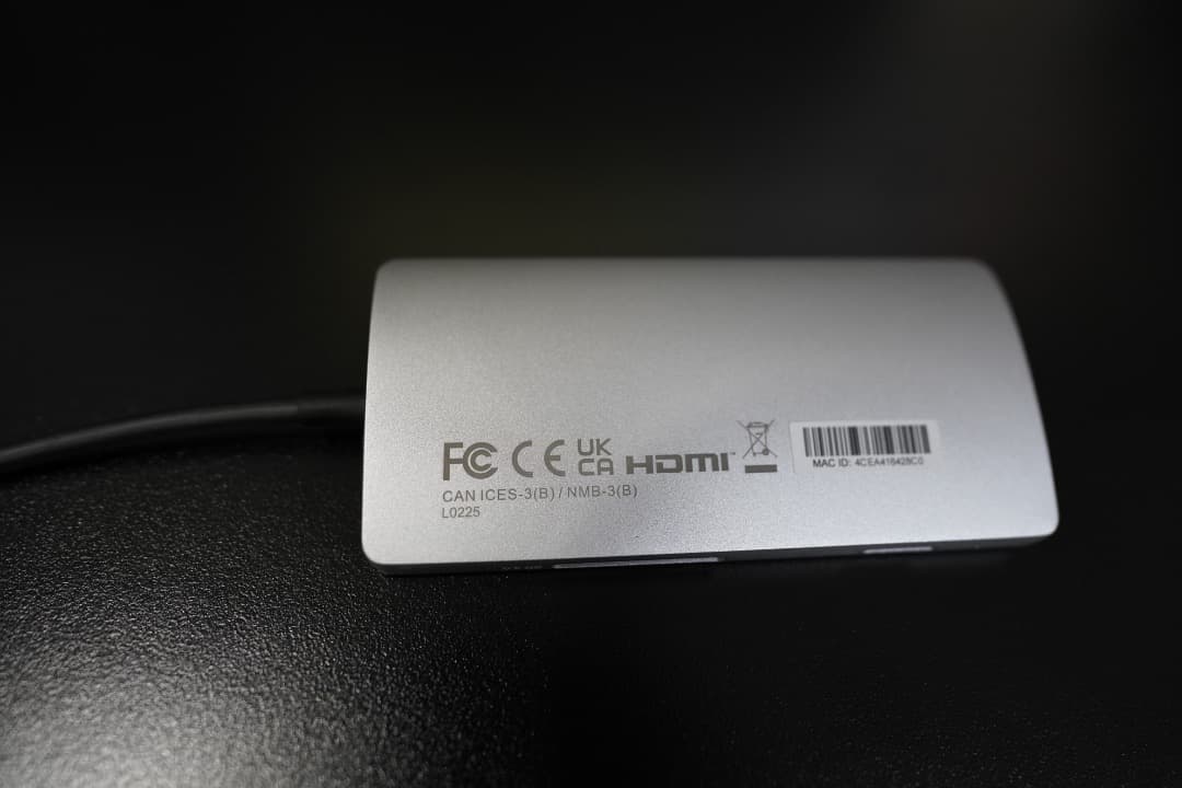 SATECHI 8 in 1 USB-C ハブ マルチポートアダプター 4K