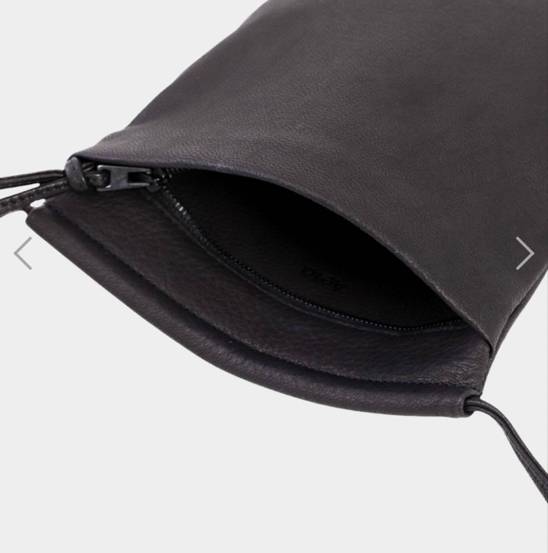 AETA ミニショルダー　スマホポーチ　DA84