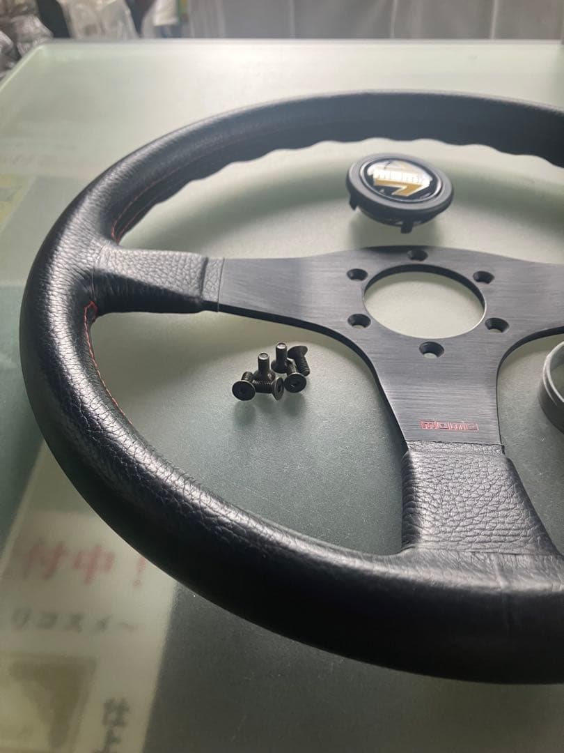 ラストセールmomoレザー製スポークステアリングTYP 035未使用品ビンテージ