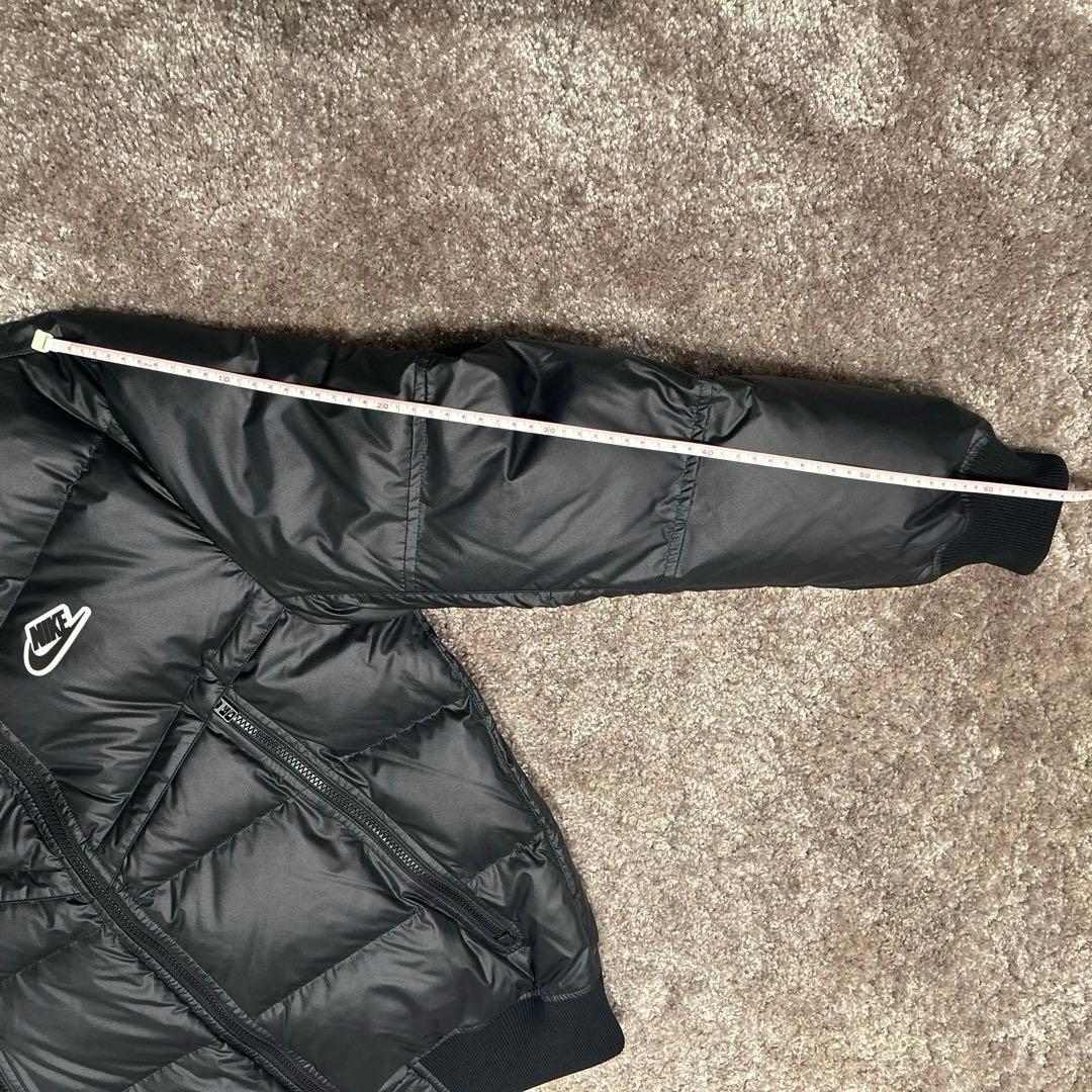 NIKE ダウンジャケット　ブラック　Mサイズ