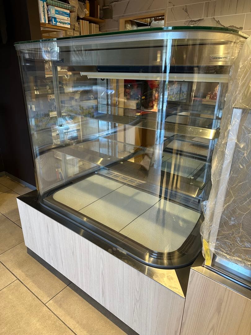 対面冷蔵ショーケース　ダイヤ冷ケース　AT-RⅢ DAIYACASE