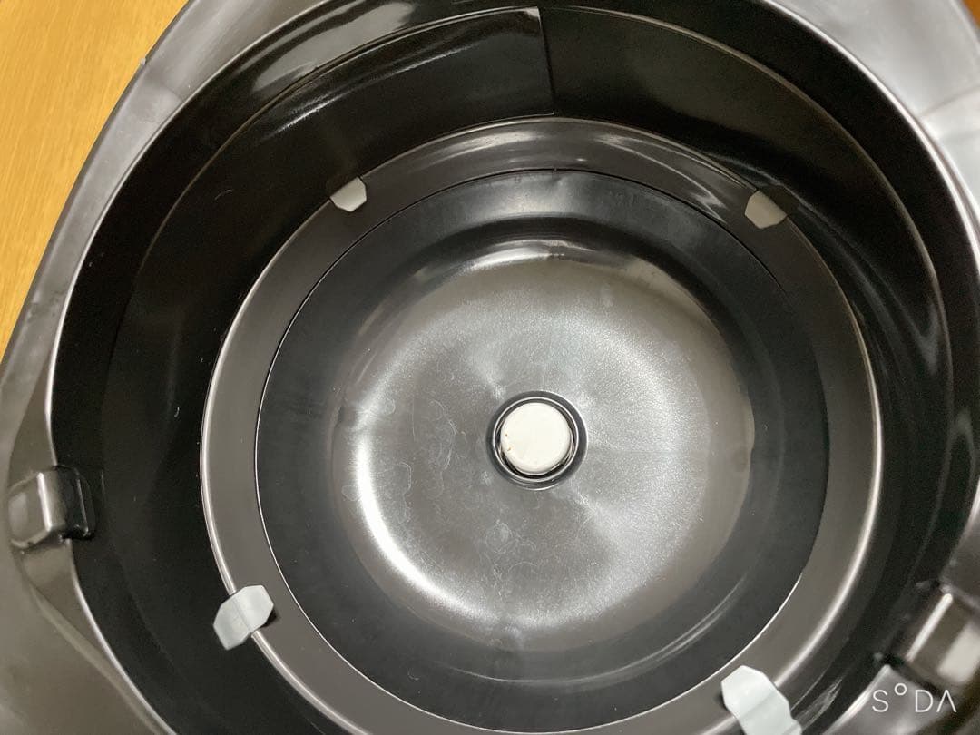 TOSHIBA(東芝)炊飯器 5.5合 真空IH RC-10VRV 2024年製