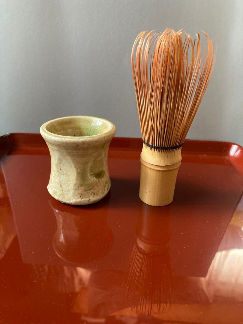美濃焼　茶筅立て　(天正末年から江戸前期)