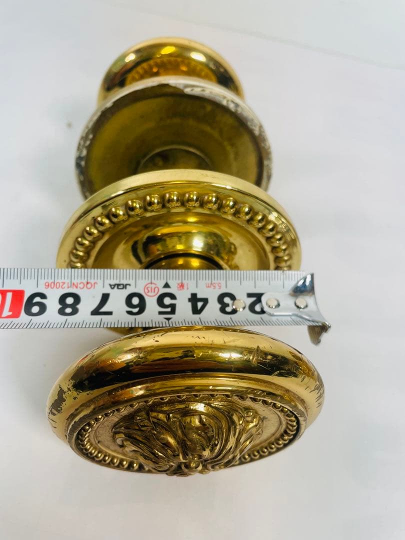 【レア品】アンティーク品　真鍮製ドアノブ　クラシックデザイン　現状品　インテリア
