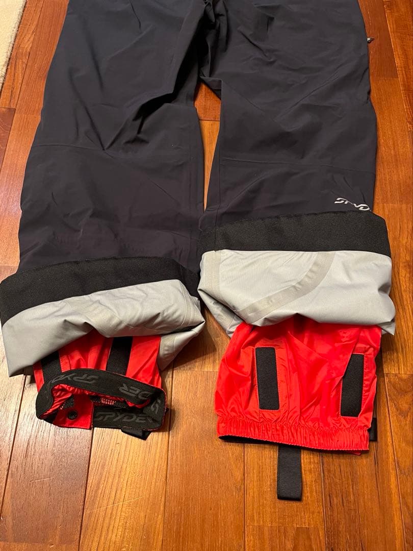 新品未使用品！スパイダー スキー スノーボードウェア パンツ Mサイズ
