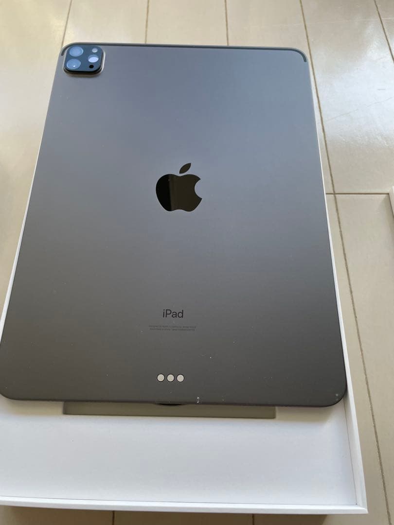 【美品】iPad Pro 11インチ 第2世代 128GB スペースグレイ