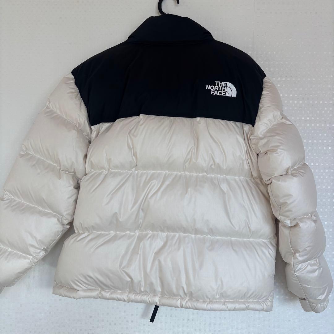 【日本未入荷】【韓国限定】ノースフェイスダウンジャケットLサイズ