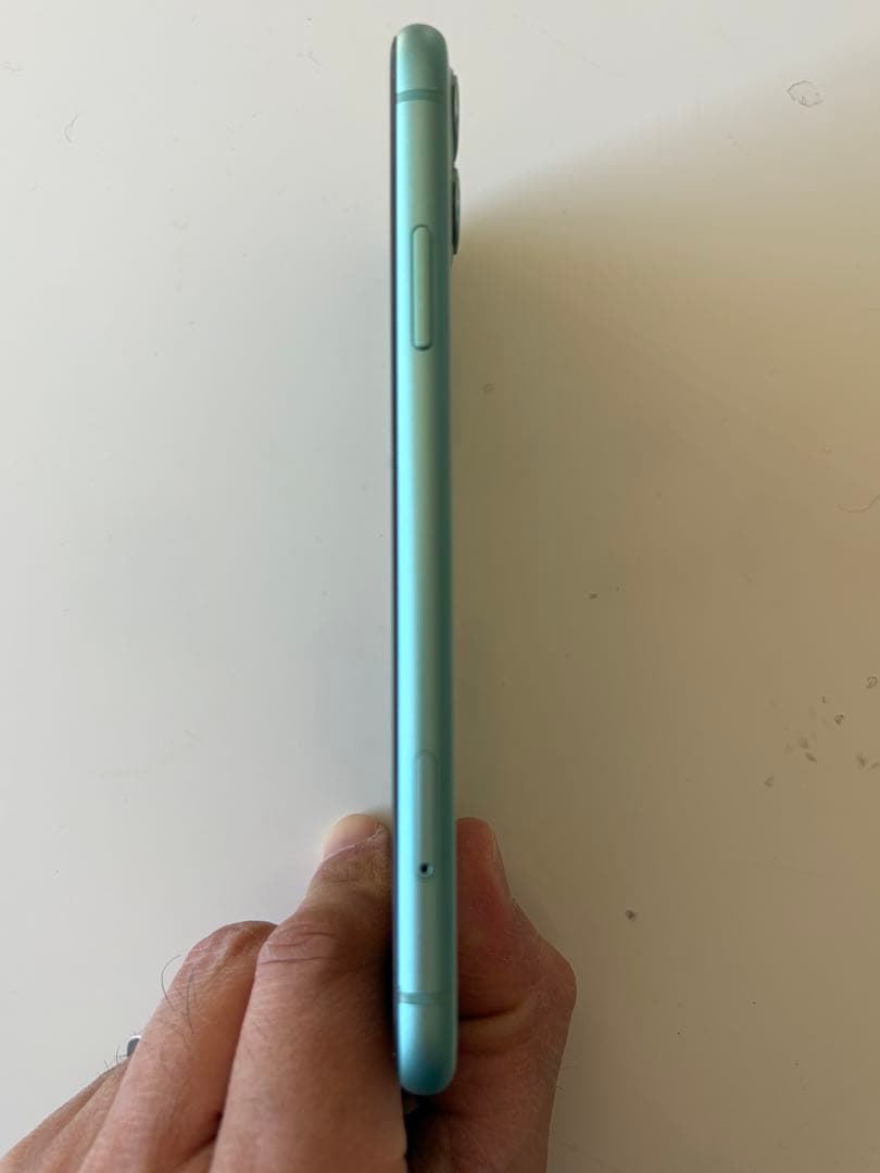 ☆ジャンク品 iPhone 11 Green 256GB 箱付き SIMフリー