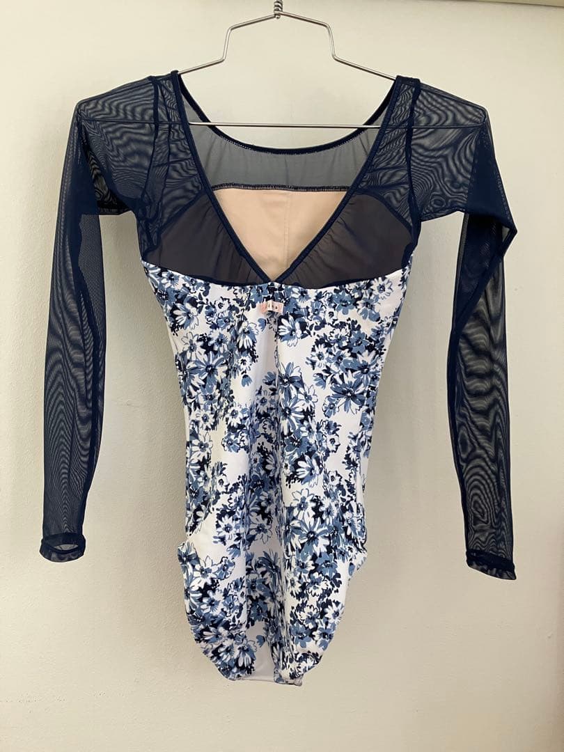 Stina スティナ 大人S 長袖