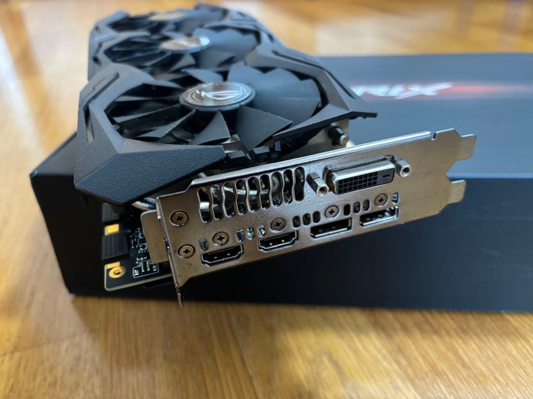 グラフィックボード・グラボ・ビデオカード ASUS STRIX Gaming GTX 1070 Ti