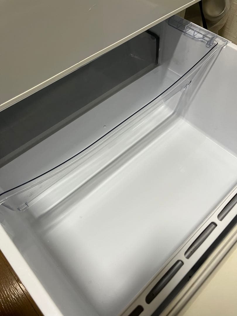 AQUAアクア　3ドア冷蔵庫 ホワイト