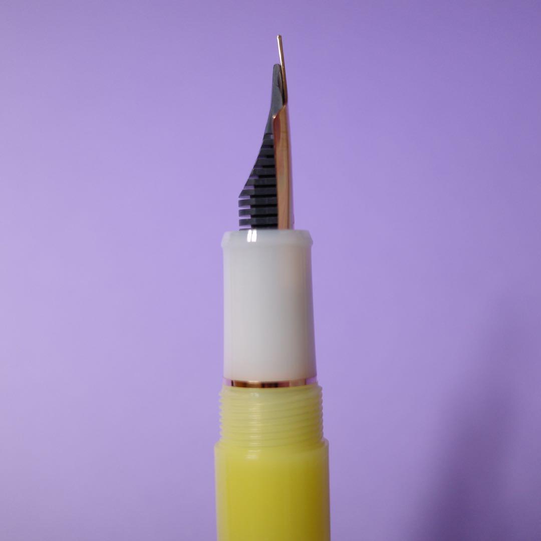 【11月14日までの限定価格】Nonble カモミールティー万年筆