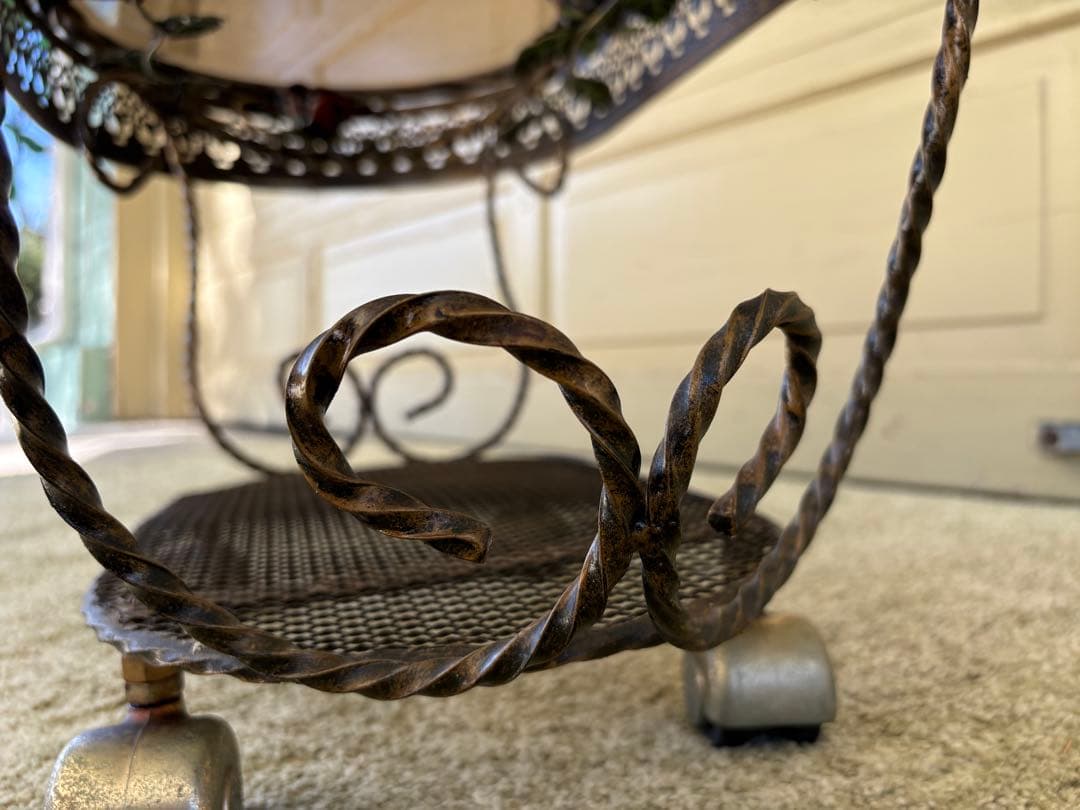 薔薇装飾 アイアン×ガラス サイドテーブル ルネッサンス風