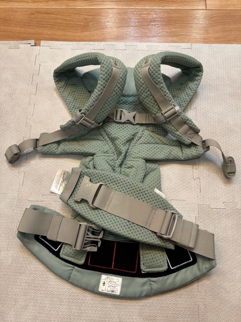 エルゴベビー　オムニブリーズ 抱っこ紐　セージグリーン