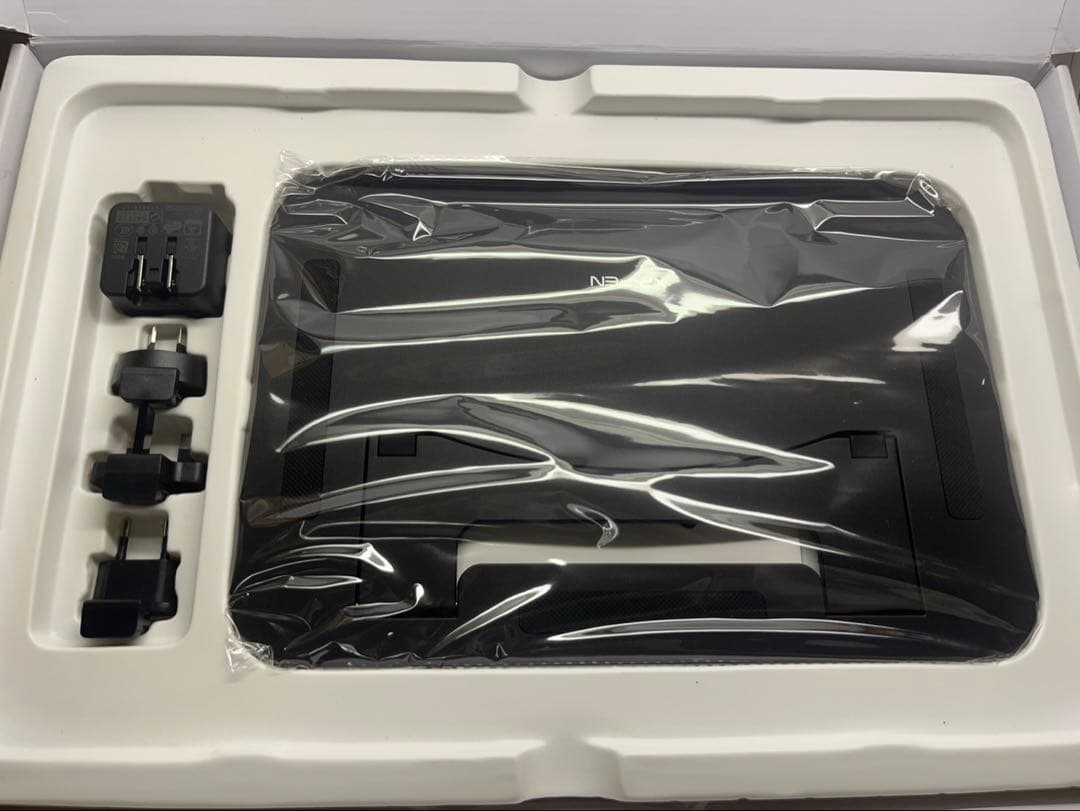 【美品】XP-PEN Artist 15.6 Pro 液晶ペンタブレット本体