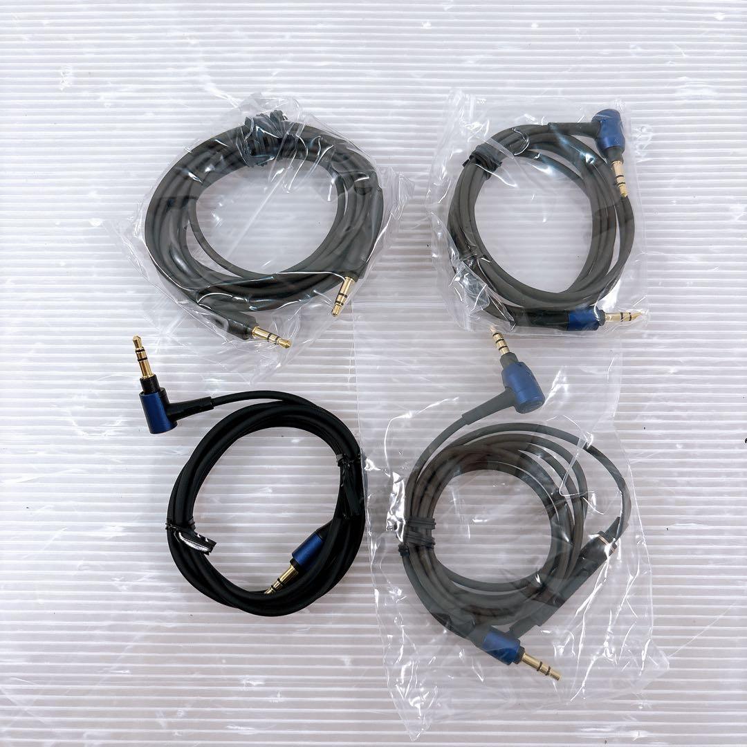 【美品】audio-technica ポータブルヘッドホン ATH-MSR7SE