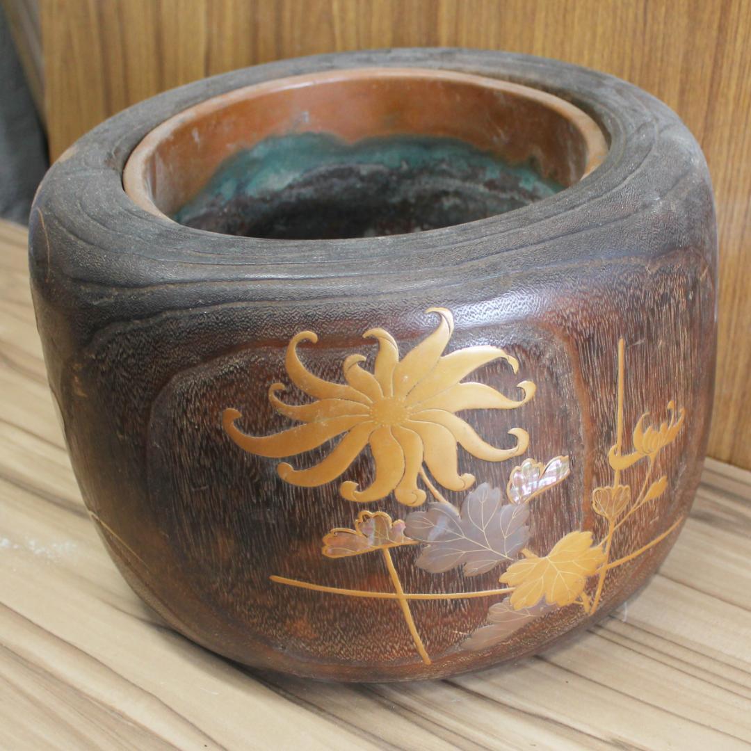 桐火鉢　高蒔絵・螺鈿細工　その１