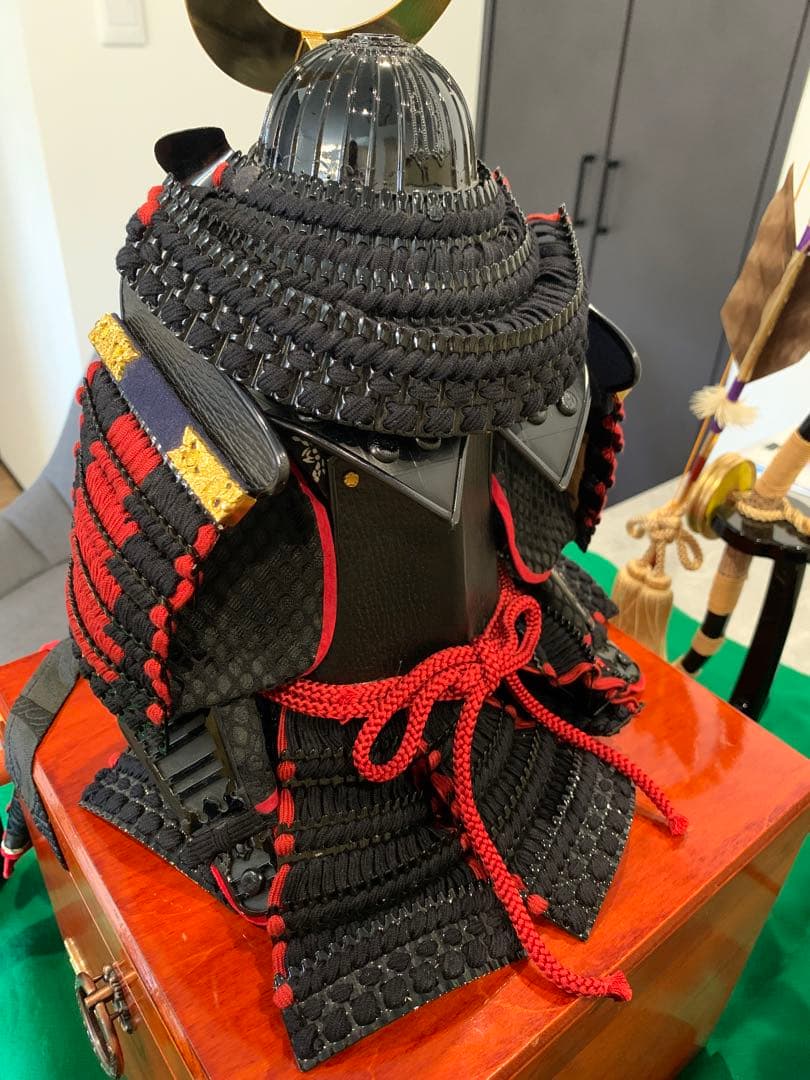 美品 高級 モダン 五月人形 兜 鎧兜 久月 ワダエミ監修