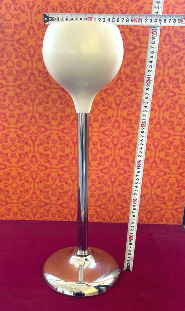 昭和レトロ未使用金属製 置き型灰皿 穴あきデザイン