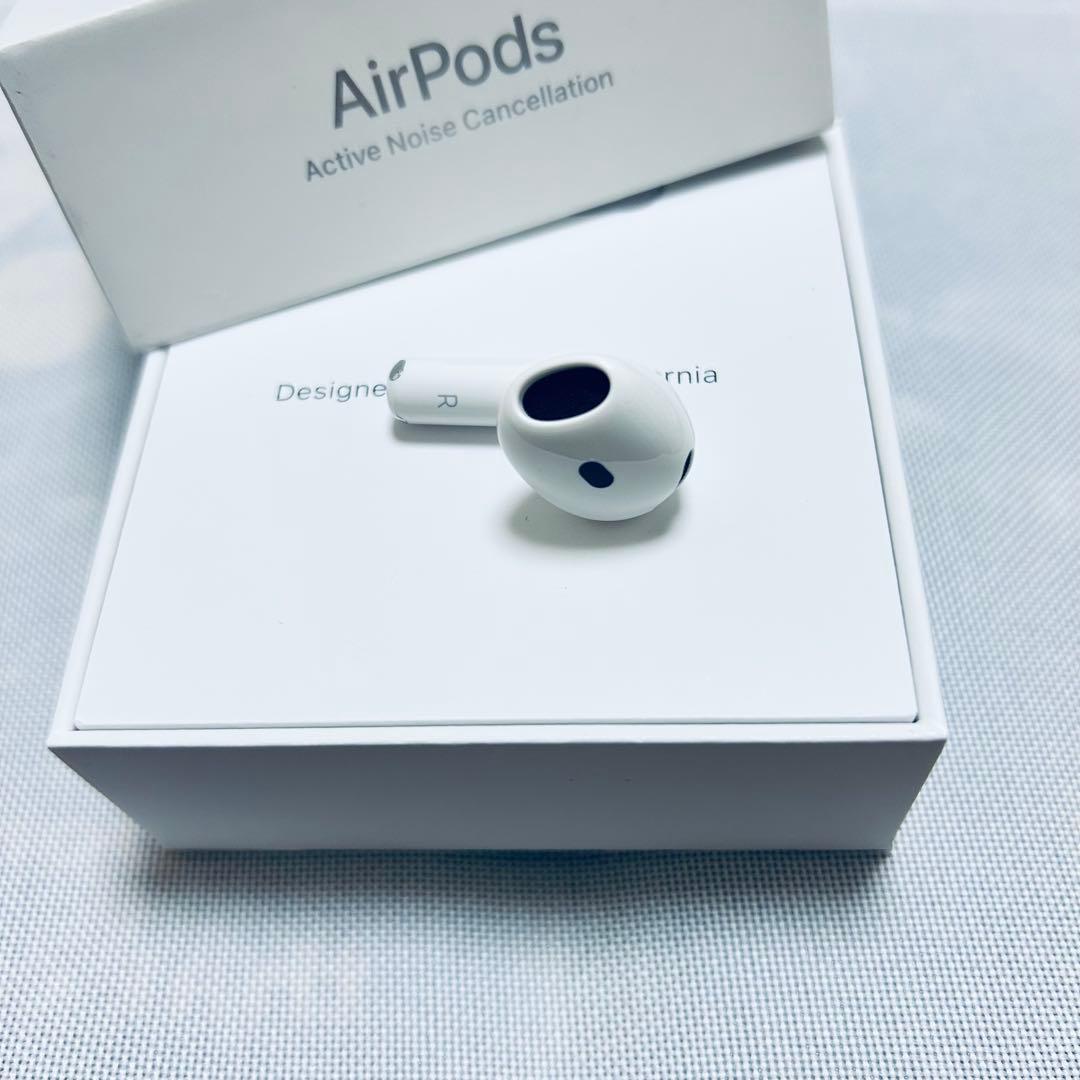 AirPods Apple正規品　第四世代　右耳のみ　R片耳　正規品