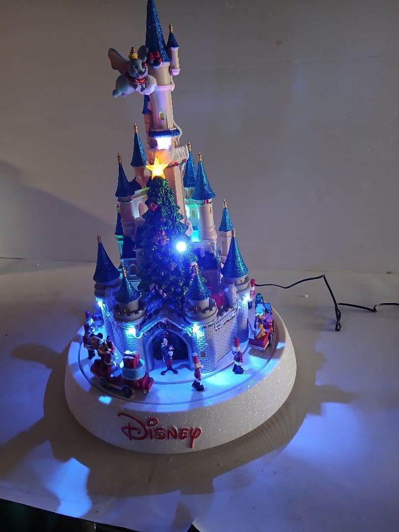 ディズニーセンターピースパレードシーンクリスマスオーメントコストコ