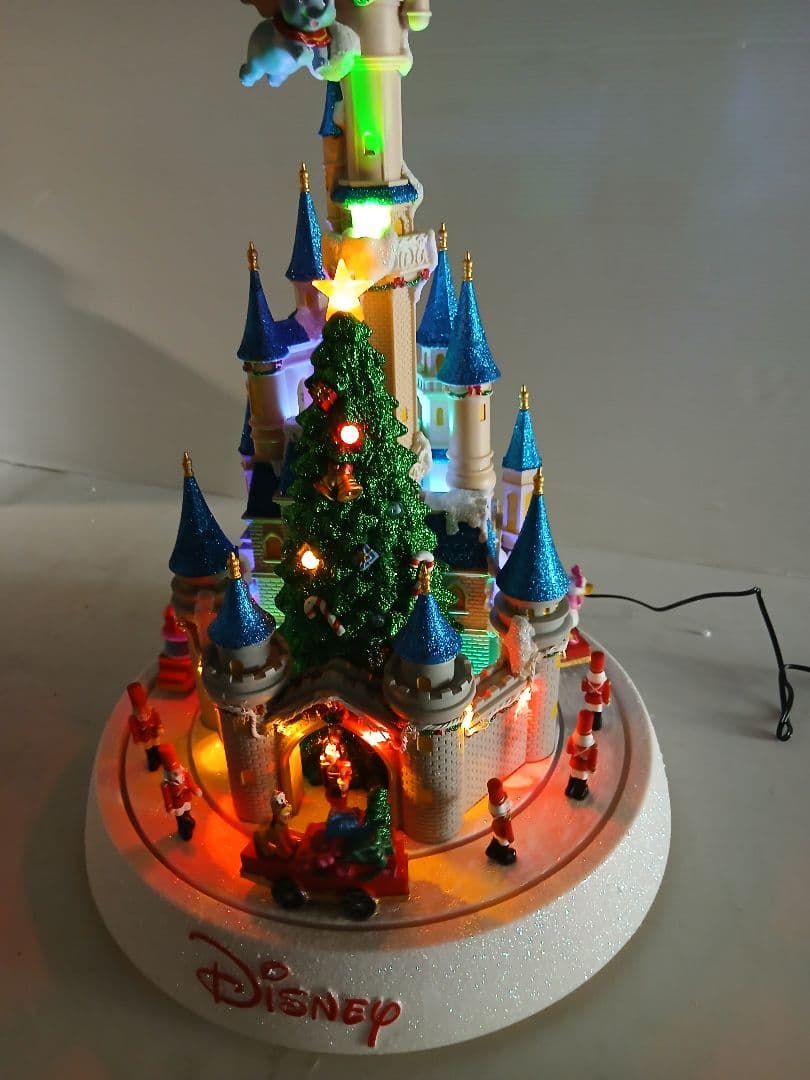 ディズニーセンターピースパレードシーンクリスマスオーメントコストコ