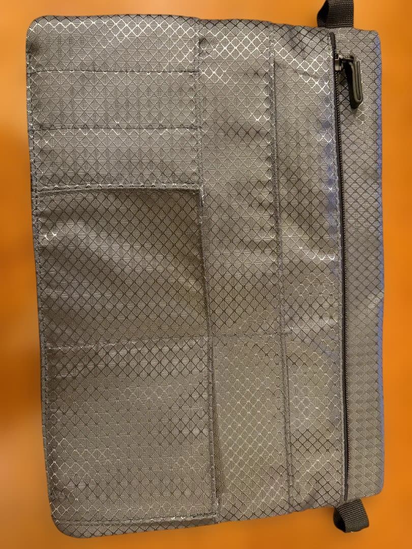 Evoon ととのうトート2.0 未使用級 ビジネスバッグ PC収納 大容量