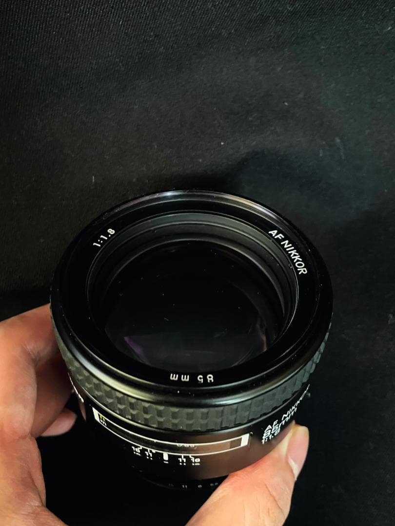 ニコン AI AF Nikkor 85mm f/1.8D