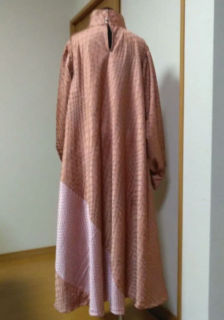 絞り着物ピンク模様