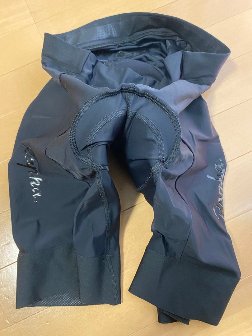 美品　raphaラファ　メンズ　ショーツ　ブラック