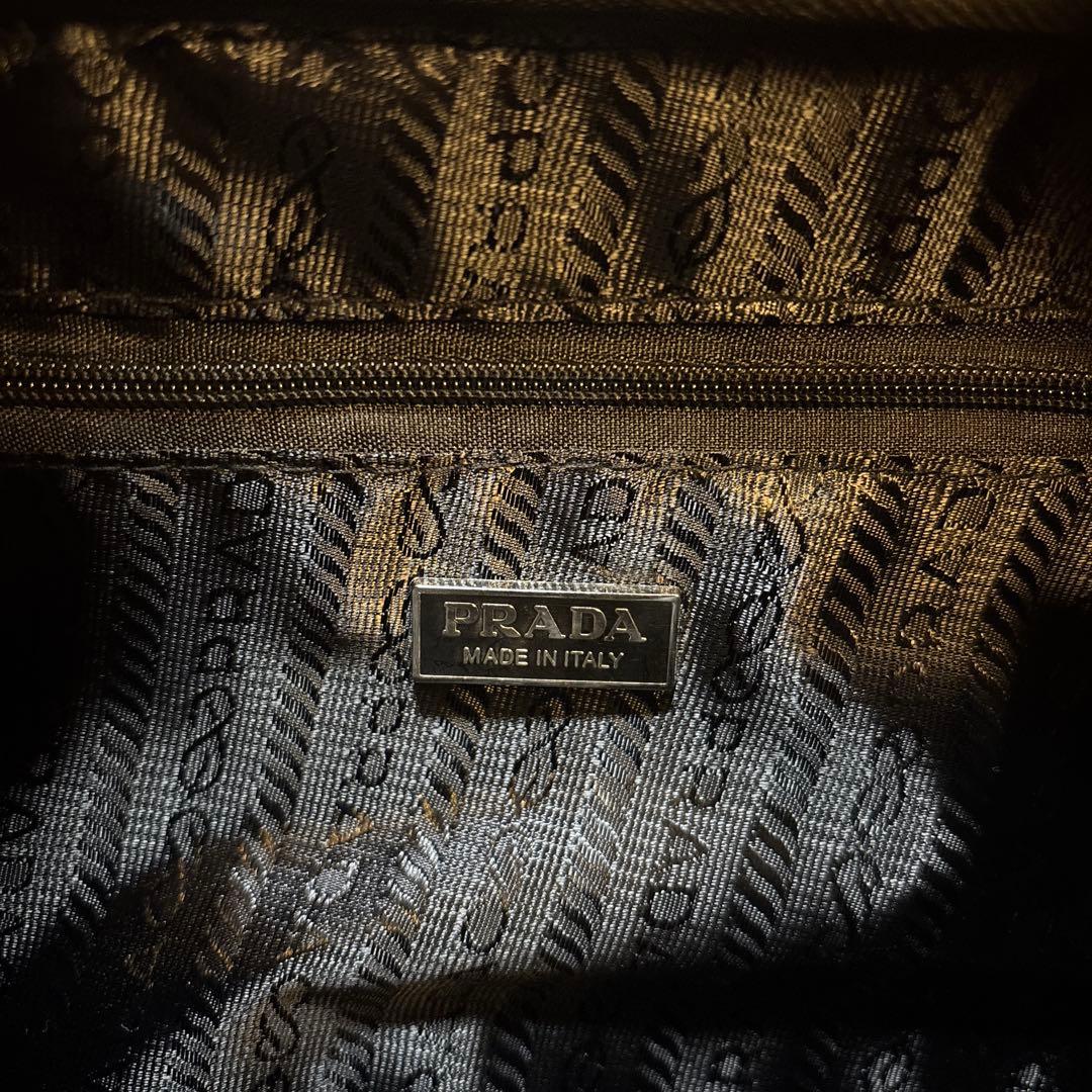 最終値下げ‼️ノベルティ！！PRADA ブラックショルダーバッグ