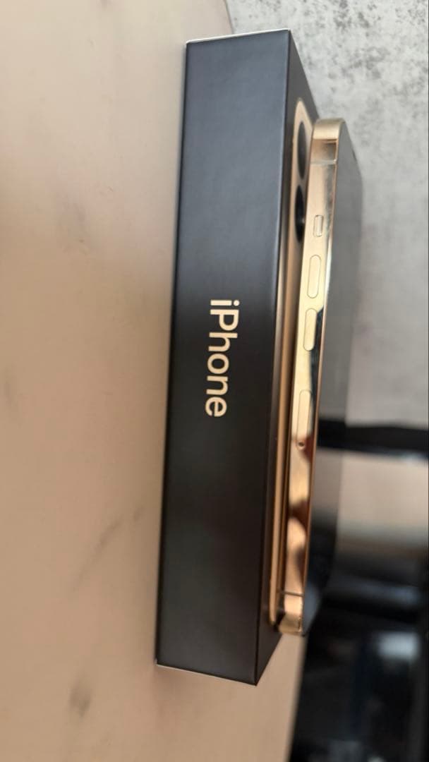 ［美品］iPhone13 Pro SIMフリー