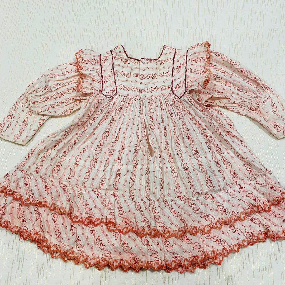 アンティークドールのファクトリードレス