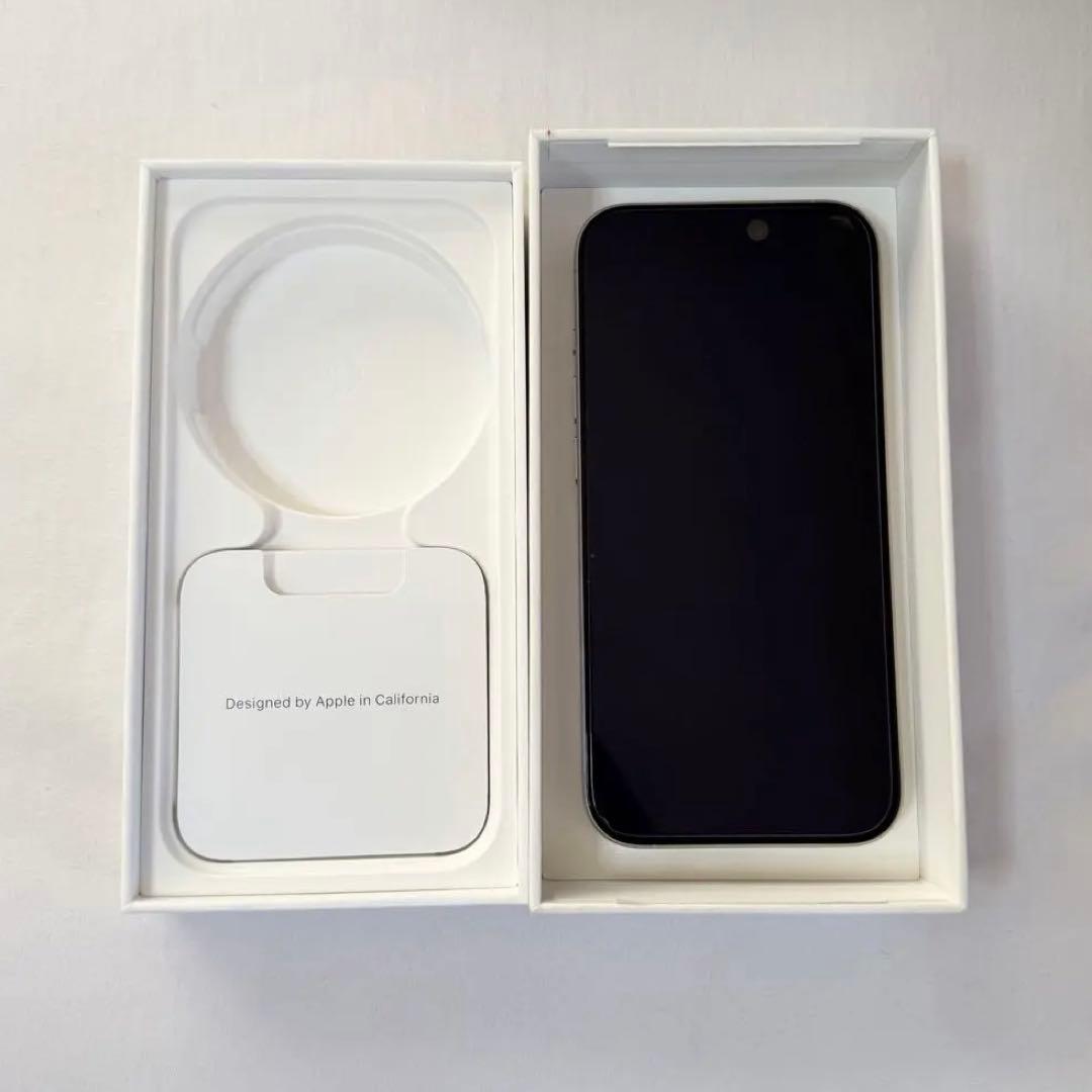 【美品】iPhone 15 Pro 512GB 本体