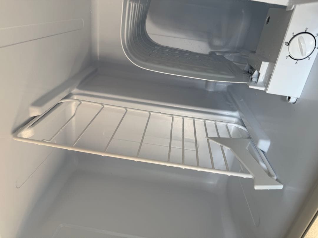 【極美品】エスケイジャパン　小型冷蔵庫