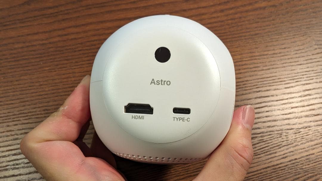 Anker Nebula Astro モバイルプロジェクター