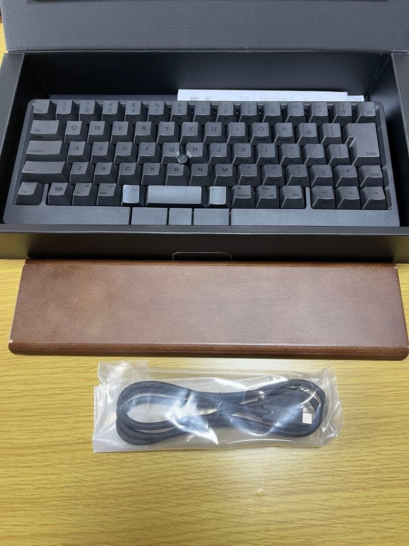 HHKB studio 日本語配列　専用リストレスト、キューシンマット付き