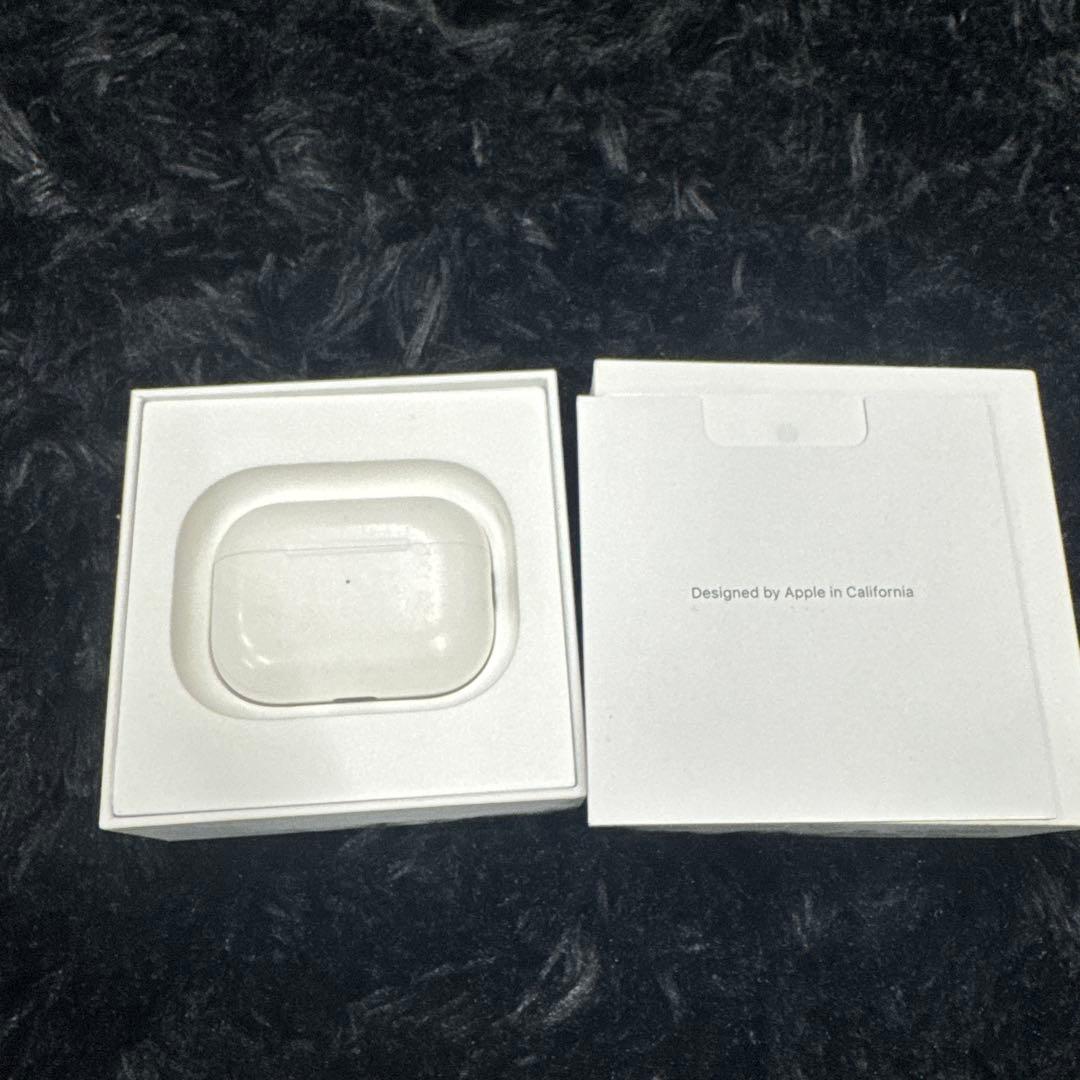 AirPods Pro 第二世代　 本体 充電ケース付き　片耳のみ