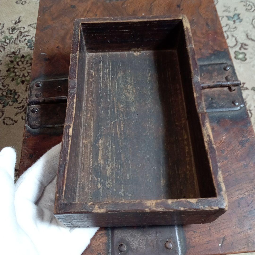 古道具　銭箱　明治31年代？　E−240