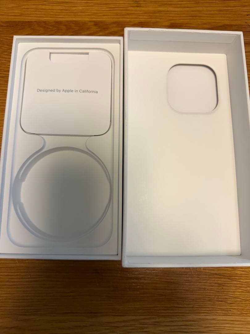 Apple iPhone 15 Pro 512GB casetifyケース付き