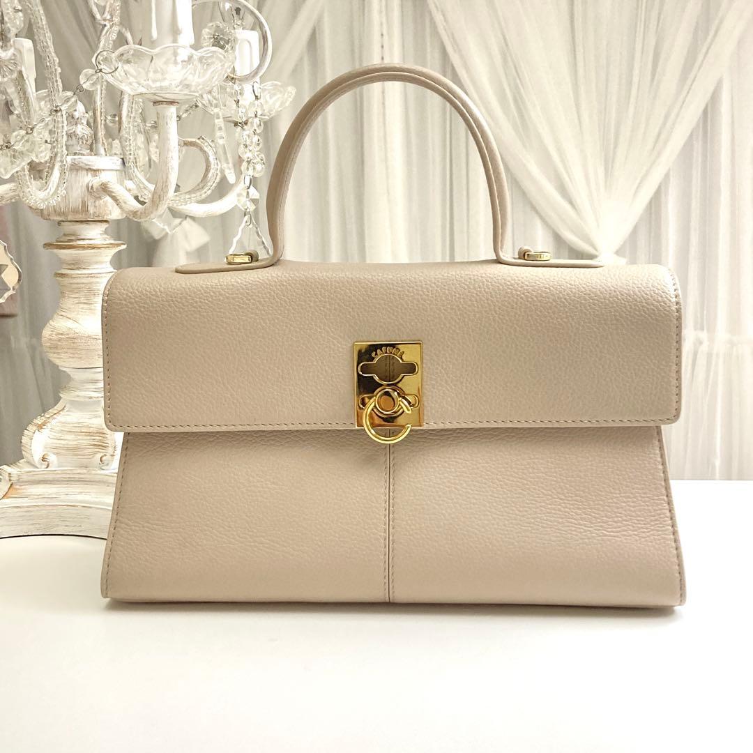 ま*め様 ❤️良品❤️CAFUNE MEDIUM STANCE SMOKE バッ