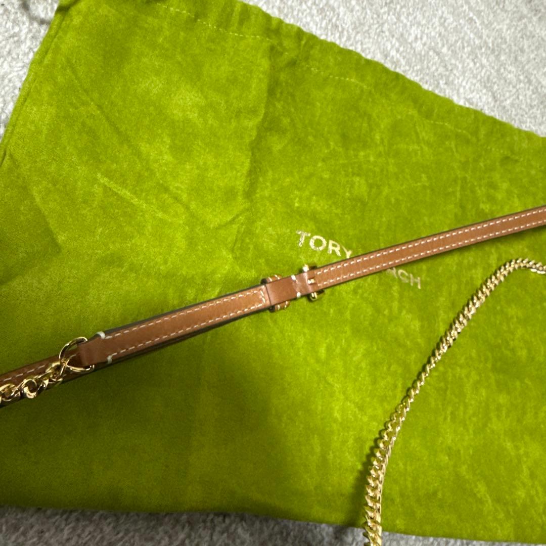 Tory Burch T-Monogram Envelope トリーバーチ