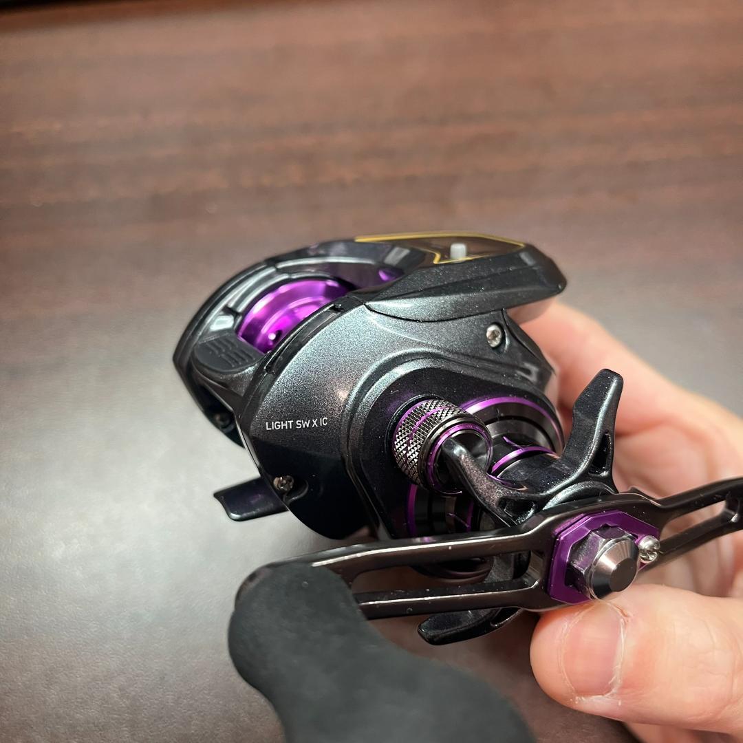 ダイワ　ライト SW X IC　右ハンドル