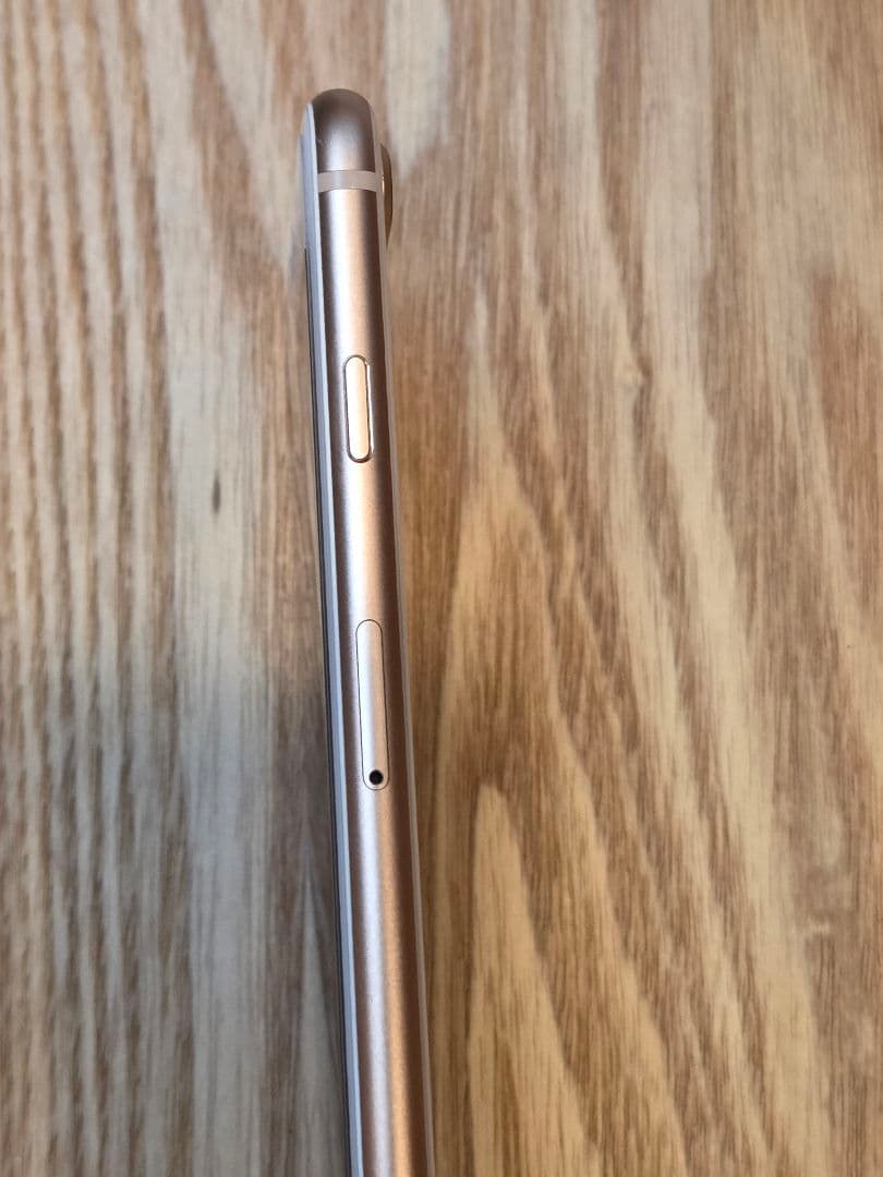 Apple iPhone 8 Plus ゴールド 本体256GB